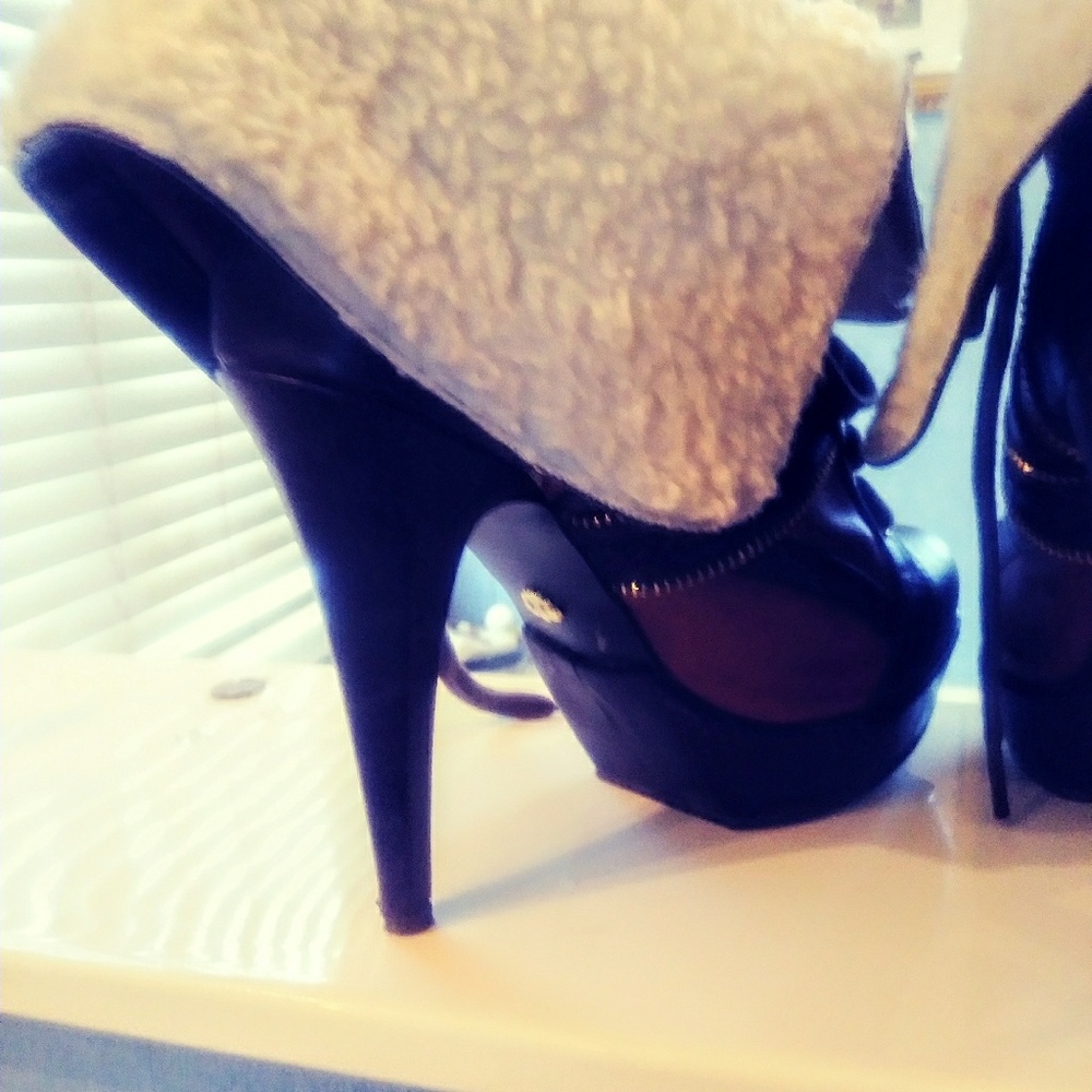 THE COOLEST BOOTS EVERRRRRR!!! - Picture 5 of 5